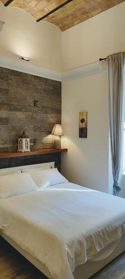 Christy Suite Elegante Appartamento Nel Centro Storico Di Anzio Exteriér fotografie