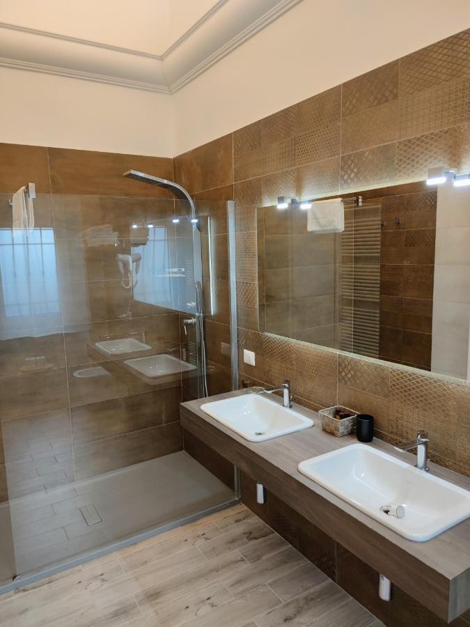 Christy Suite Elegante Appartamento Nel Centro Storico Di Anzio Exteriér fotografie